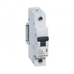 RX3 DISJ 1P C16 4500A